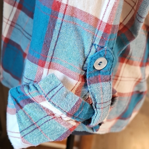 Heritage 1981 Teal and Cream Plaid Flannel Shirt - Picture 3 of 8